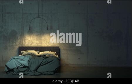 Dunkler Raum in der Dämmerung mit leerem Bett, das auf dem Boden vor der Betonwand steht. Düsteres Interieur im Loft-Stil mit Kopierer-Platz. 3D-rende Stockfoto