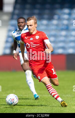 London, Großbritannien. Juni 2020. Marcel Ritzmaier von Barnsley während des EFL Sky Bet Championship-Spiels zwischen Queens Park Rangers und Barnsley im Kiyan Prince Foundation Stadium, London, England am 20. Juni 2020. Foto von Salvio Calabrese. Nur für redaktionelle Zwecke, Lizenz für kommerzielle Nutzung erforderlich. Keine Verwendung in Wetten, Spielen oder Publikationen einzelner Vereine/Vereine/Spieler. Kredit: UK Sports Pics Ltd/Alamy Live Nachrichten Stockfoto