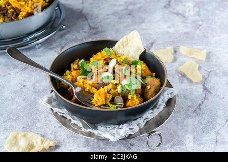 Lamm und Aprikose Biryani mit Süßkartoffeln Stockfoto