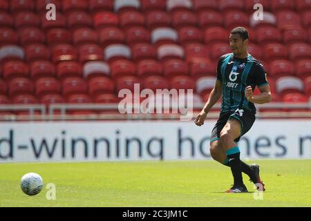 MIDDLESBROUGH, ENGLAND, 20. JUNI - Ben Cabango von Swansea City während des Sky Bet Championship-Spiels zwischen Middlesbrough und Swansea City im Riverside Stadium, Middlesbrough am Samstag, 20. Juni 2020. (Kredit: Mark Fletcher, Mi News) Kredit: MI Nachrichten & Sport /Alamy Live Nachrichten Stockfoto