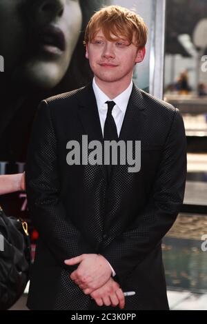 NEW YORK, NY - 11. JULI 2011: Schauspieler Rupert Grint nimmt an der New Yorker Premiere von 'Harry Potter und die Heiligtümer des Todes: Teil 2' in der Avery Fisher Hall Teil, Stockfoto