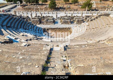 Odeon - kleines Theater in der antiken Stadt Ephesus, Türkei in einem schönen Sommertag Stockfoto