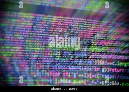 Abstrakter Computer-Skriptcode. Programmiercode Bildschirm des Software-Entwicklers. Software Programmierung Arbeitszeit. Codetext vollständig geschrieben und erstellt b Stockfoto