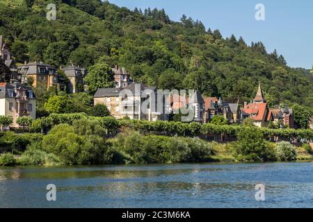 Deutschland Altstadt - Heidelberg ist eine alte Universitätsstadt und liegt am Neckar im Südwesten Deutschlands. Heidelberg liegt im Rheintal Stockfoto