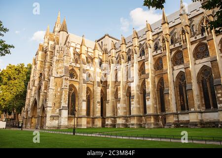 Westminster Abbey (die Stiftskirche von St. Peter in Westminster) - gotische Kirche in der City of Westminster, London. Westminster ist traditioneller Ort Stockfoto