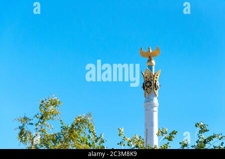 Kasachisch eli, Denkmal der Unabhängigkeit in Astana, Hauptstadt von Kasachstan Stockfoto