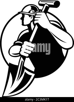 Retro-Stil Illustration eines Bauarbeiters oder Bauherren mit einer Spatenschaufel von der Seite auf isolierten Hintergrund in schwarz und weiß betrachtet. Stock Vektor