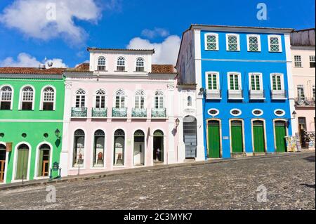 Salvador de Bahia, Pelourinho Blick mit bunten Gebäuden, Brasilien, Südamerika Stockfoto