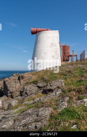 15. Juni 2020. Fraserburgh, Aberdeenshire, Schottland, Großbritannien. Dies ist das Foghorn, das sich auf Kinnaird Head, neben Fraserburgh Harbour, befindet. Stockfoto