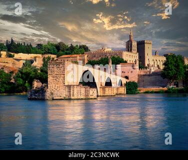 FR - PROVENCE: Pont St. Benezet in Avignon Stockfoto