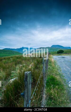 Blick auf die Snowdon-Bergkette im Snowdonia National Park, North Wales, Großbritannien Stockfoto