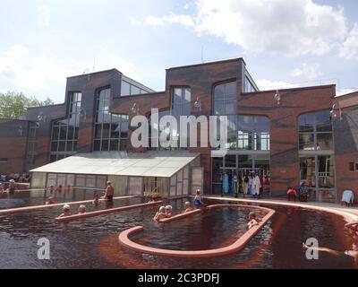 Thermalbäder und die Stadt Hajduszoboszlo in Ungarn. Nur positive Emotionen! Ein toller Ort für Wellness-Tourismus Stockfoto