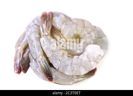 Frische rohe Garnelen Garnelen isoliert auf weißem Hintergrund / Peel Garnelen Meeresfrüchte Stockfoto