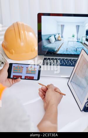 Innenarchitekt Umbau Haus der Kunden und die Arbeit an Blaupause des Projekts Stockfoto