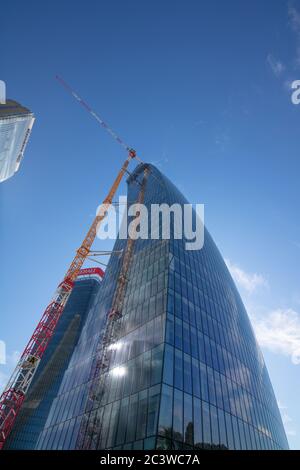 Ein schönes Foto der Wolkenkratzer von citylife bei Tag, Mailand, Italien Stockfoto