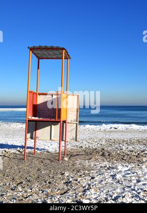 Ein verlassene Aussichtsturm am Schwarzen Meer Stockfoto