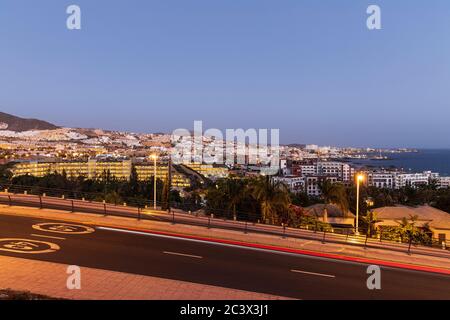 Blick über Las Americas und Costa Adeje bei Sonnenuntergang, Teneriffa, Kanarische Inseln, Spanien Stockfoto
