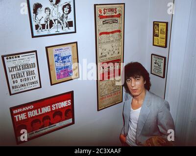 Bill Wyman in seinem Büro in King's Road, London Stockfoto