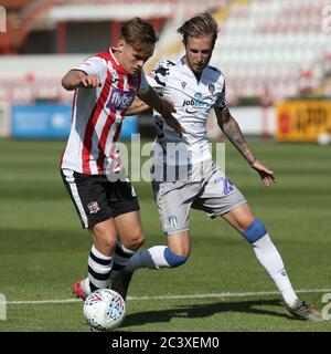 Exeter, Großbritannien. Juni 2020. Archie Collins von Exeter City während der EFL Sky Bet League 2 Play-offs Halbfinalspiel zwischen Exeter City und Colchester United im St James' Park, Exeter, England am 22. Juni 2020. Foto von Dave Peters. Nur für redaktionelle Zwecke, Lizenz für kommerzielle Nutzung erforderlich. Keine Verwendung in Wetten, Spielen oder Publikationen einzelner Vereine/Vereine/Spieler. Kredit: UK Sports Pics Ltd/Alamy Live Nachrichten Stockfoto