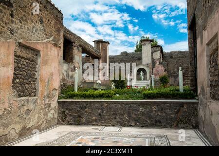 Haus von Marcus Lucretius Fratto ist ein kleines, aber elegantes Haus der römischen Kaiserzeit, eleganteste Häuser in Pompeji, Italien Stockfoto