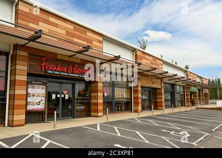 Talbot Green, Wales - Juni 2020: Restaurantreihe wegen des Coronavirus-Ausbruchs geschlossen. Stockfoto