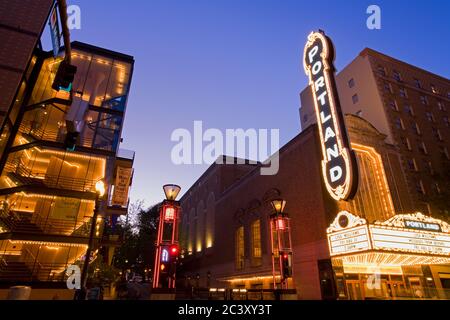 Kindertheater & Arlene Schnitzer Konzerthalle in Portland, Oregon, USA Stockfoto