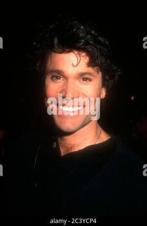 Burbank, California, USA 8. November 1995 Schauspieler Peter Reckell besucht Days of Our Lives 30. Anniversary Party und Cake Cutting am 8. November 1995 in den Burbank Studios in Burbank, Kalifornien, USA. Foto von Barry King/Alamy Stockfoto Stockfoto