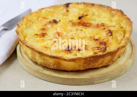 Aprikose und Mandel Torte Stockfoto