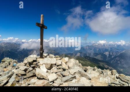 Auf dem Gipfel des Mont Rogneux, Val de Bagnes, Kanton Wallis Stockfoto