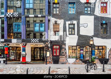 Museum Hundertwasser Kunst Haus Wien, Straßenansicht. Wien, Österreich. Stockfoto