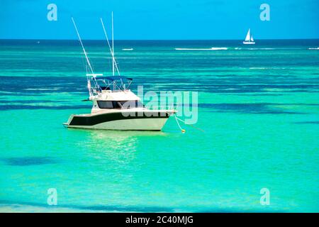 BAIN BOEUF Mauriutius. Schöner Strand im Norden von Mauritius. Coin de Mire, weißer Strand unter Palmen. Stockfoto