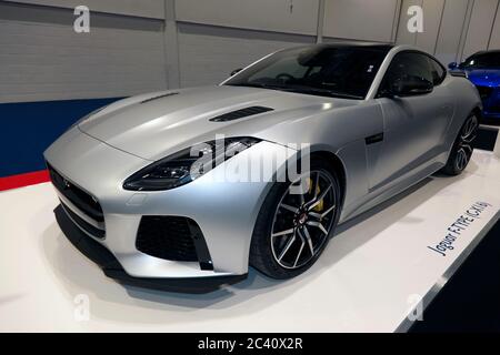 Drei Viertel Vorderansicht eines Jaguar F-Type (C-X16), Teil des Ian Callum Tribute Feature, der 2019 London Classic Car Show Stockfoto