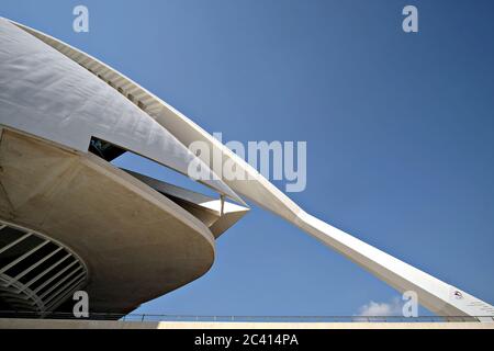 Nahansicht eines Details des Palau De les Arts Reina Sofia in Valencia Stockfoto