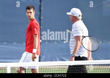 FLUSHING NY- SEPTEMBER 03: Novak Djokovic, Boris Becker, Tag zehn der 2014 US Open im USTA Billie Jean King National Tennis Center am 3. September 2014 im Flushing Viertel des Queens Stadtteils von New York City Menschen: Novak Djokovic, Boris Becker Quelle: Storms Media Group/Alamy Live News Stockfoto