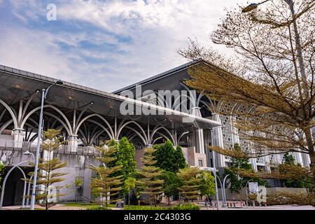 Sonnenuntergang Blick auf Masjid Tuanku Mizan Zainal Abidin, Putrajaya, Malaysia Stockfoto