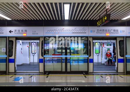 Lanzhou, China 6/11/2020 Lanzhou Rail Transit North Square of Lanzhou West Railway Station Platform Stockfoto