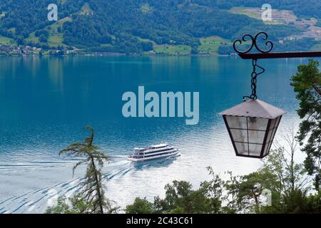 Große Passagierboot Kreuzfahrt auf dem Thunersee, Kanton Bern, Schweiz Stockfoto