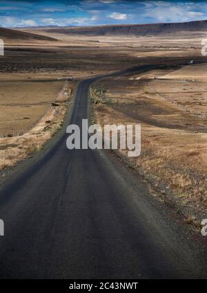 Leere Landstraße, Patagonien, Chile Stockfoto