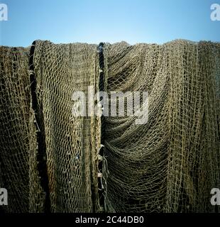 Fischernetz auf dem Dock von Honfleur, Calvados, Normandie, Frankreich Stockfoto