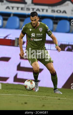 Charalampos Lykogiannis (Cagliari) beim italienischen Spiel "serie A" zwischen Spal 0-1 Cagliari im Paolo Mazza Stadion am 23. Juni 2020 in Ferrara, Italien. Quelle: Maurizio Borsari/AFLO/Alamy Live News Stockfoto