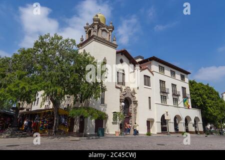 Los Angeles, California, USA- 11. Juni 2015: La Plaza United Methodist Church in El Pueblo de Los Angeles Historical Monument. Stockfoto