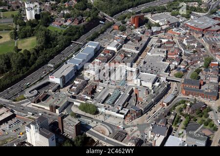 Luftaufnahme des Merseyway Shopping Centers in Stockport bei Manchester Stockfoto