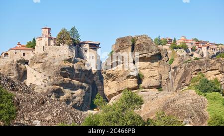 Griechische Klöster des Großen Meteorons und Varlaam in Meteora, Griechenland - griechische Wahrzeichen Stockfoto