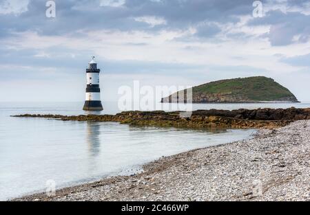 Penmon Leuchtturm, Anglesey Stockfoto