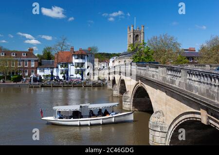 Henley-Brücke über die Themse, Henley-on-Thames, Oxfordshire, England, Großbritannien, Europa Stockfoto