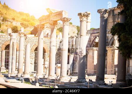 Ruinen der Agora in der griechischen antiken Stadt Ephesus, Türkei. Stockfoto