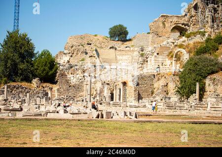 Ruinen der Agora in der griechischen antiken Stadt Ephesus, Türkei. Stockfoto