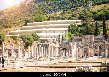 Ruinen der Agora in der griechischen antiken Stadt Ephesus, Türkei. Stockfoto