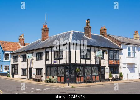 Außenansicht des Mill Inn Pub in Aldeburgh, Suffolk. GROSSBRITANNIEN Stockfoto