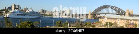 Sydney Panoramablick auf die Harbour Bridge Stockfoto